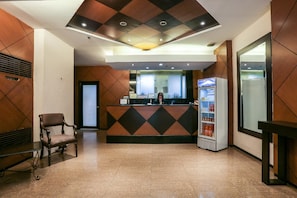 Lobby - Paragon Tower Hotel (Manila)