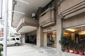 Perincian bahagian luar