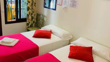 Iron/ironing board, free WiFi, bed sheets