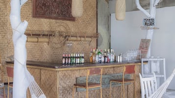 Bar (in der Unterkunft)