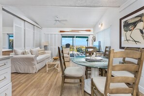 Deluxe Villa, 2 Bedrooms, Beach View, Beachfront | Living area