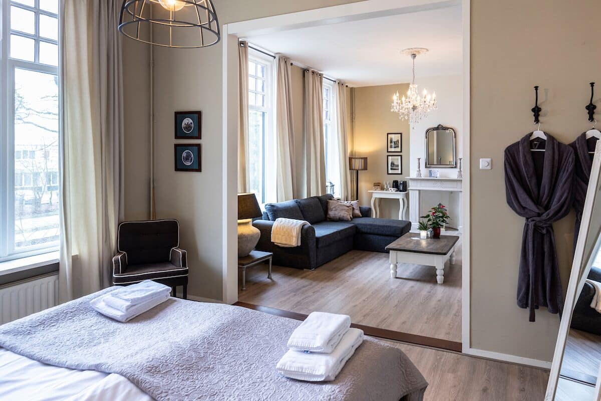 Superior Double Room | 1 bedroom, minibar, in-room safe, desk