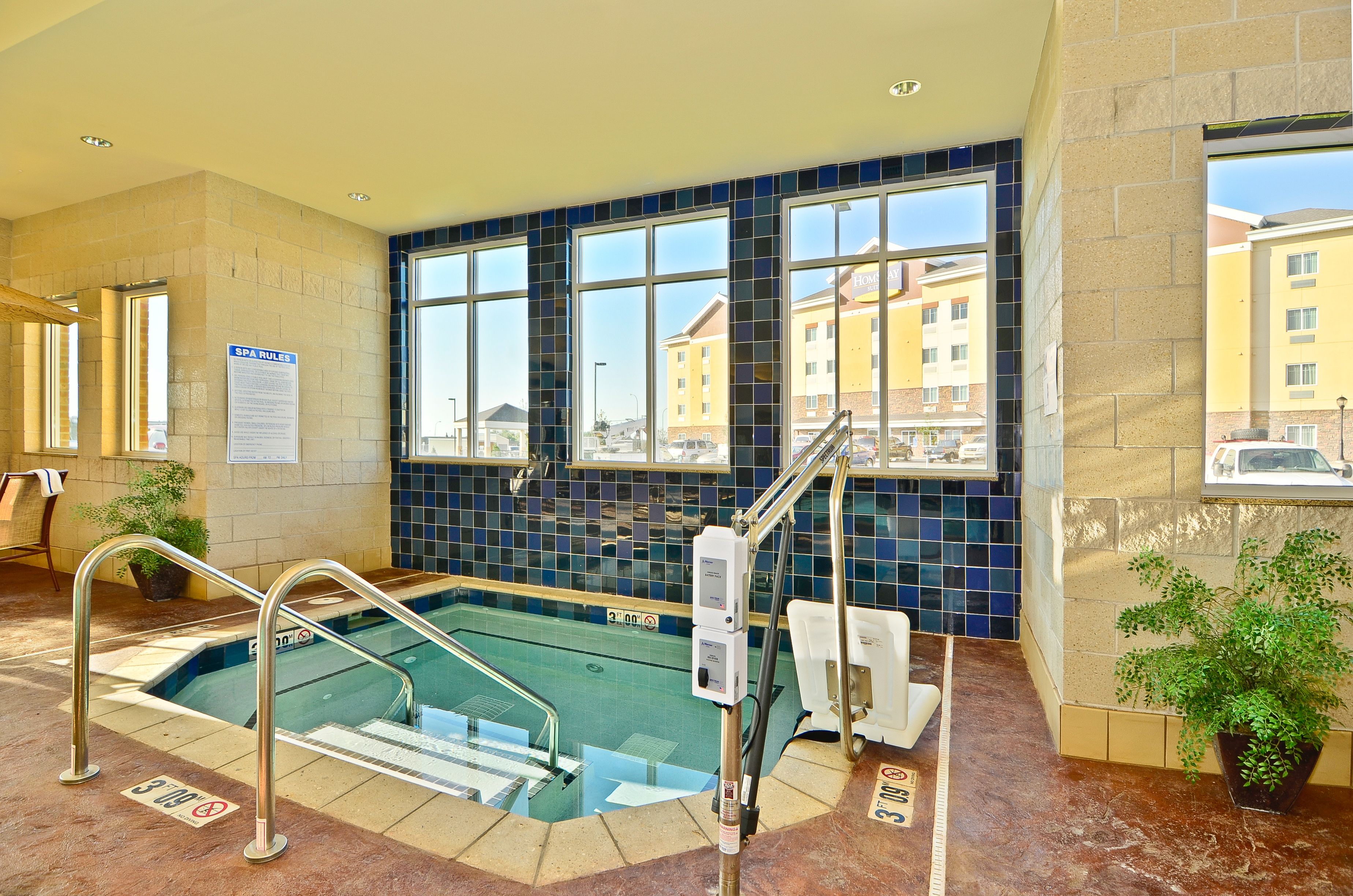 indoor spa tub