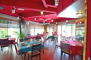 Indian cuisine - Oriental Hotel (George Town)