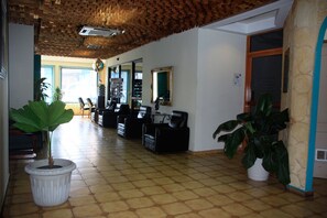 Hallway - Hotel Roma Plaza (Panama City)