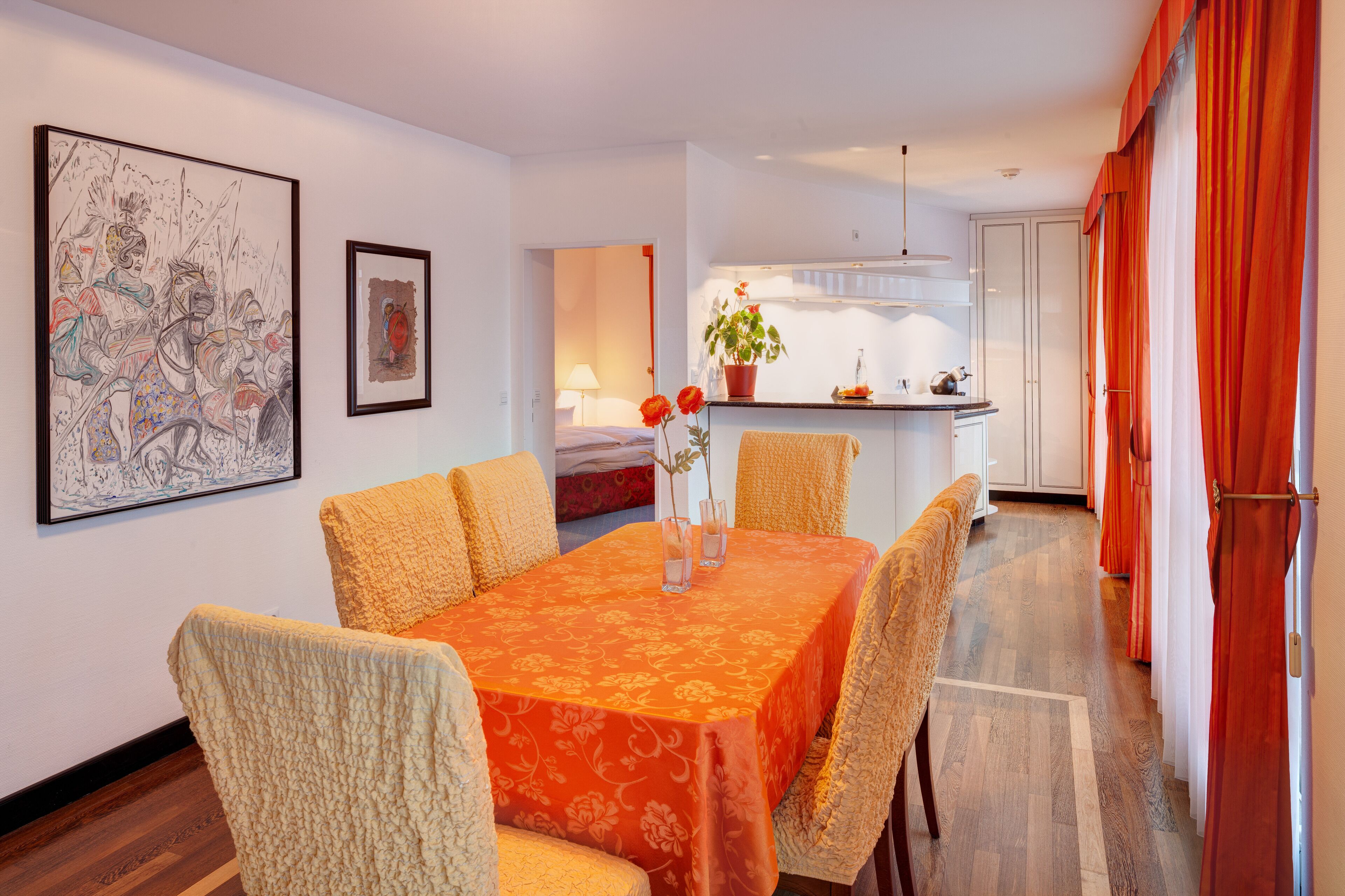 alexandersuite | in-room dining