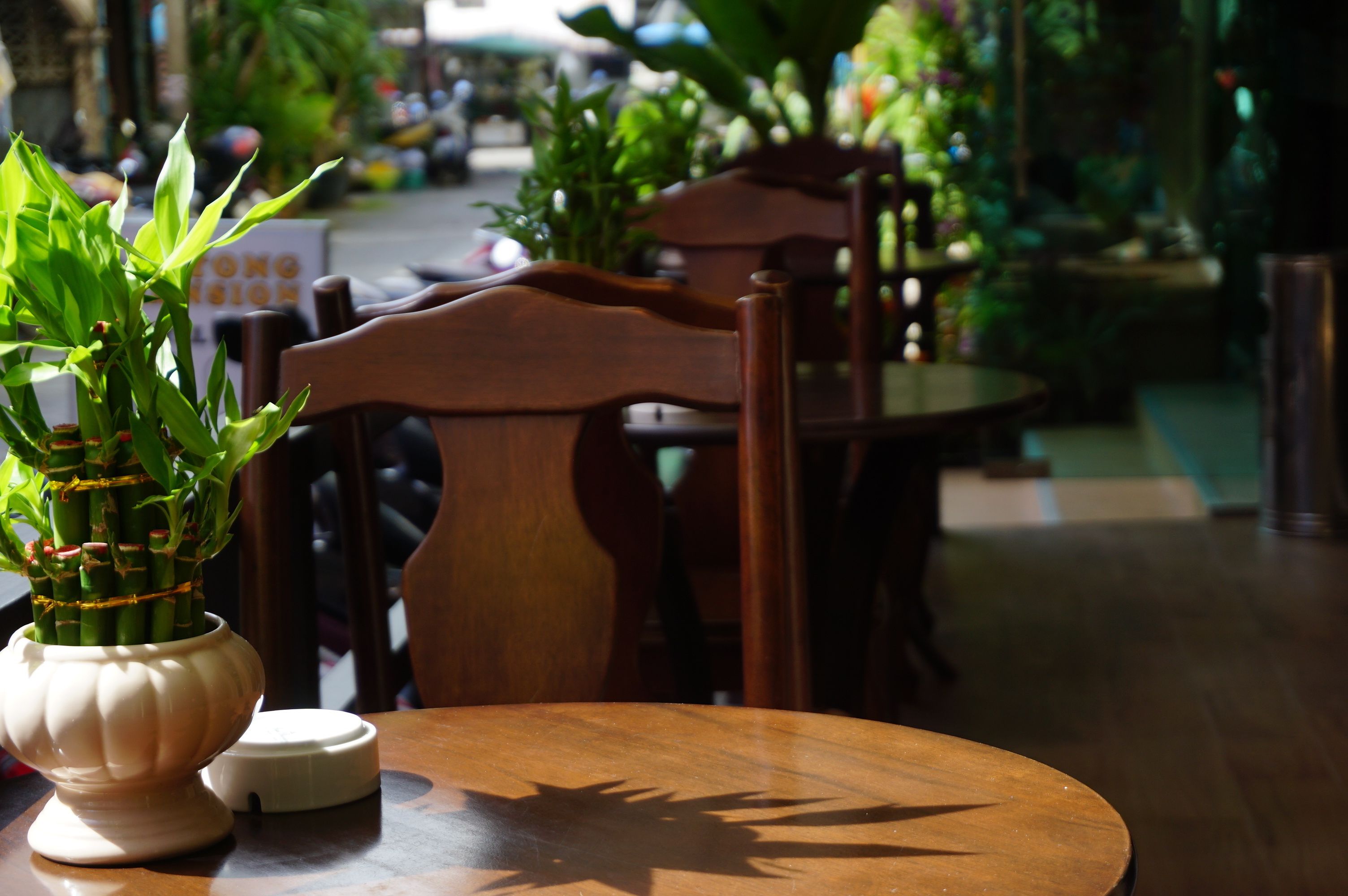 daily continental breakfast (thb 200 per person)