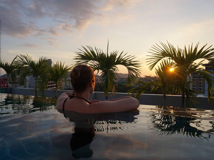 Outdoor pool, pool loungers