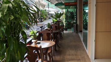 Daily continental breakfast (THB 200 per person)