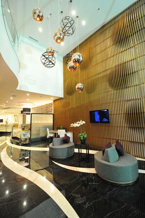 Lobby - Clay Hotel Jakarta (Jakarta)