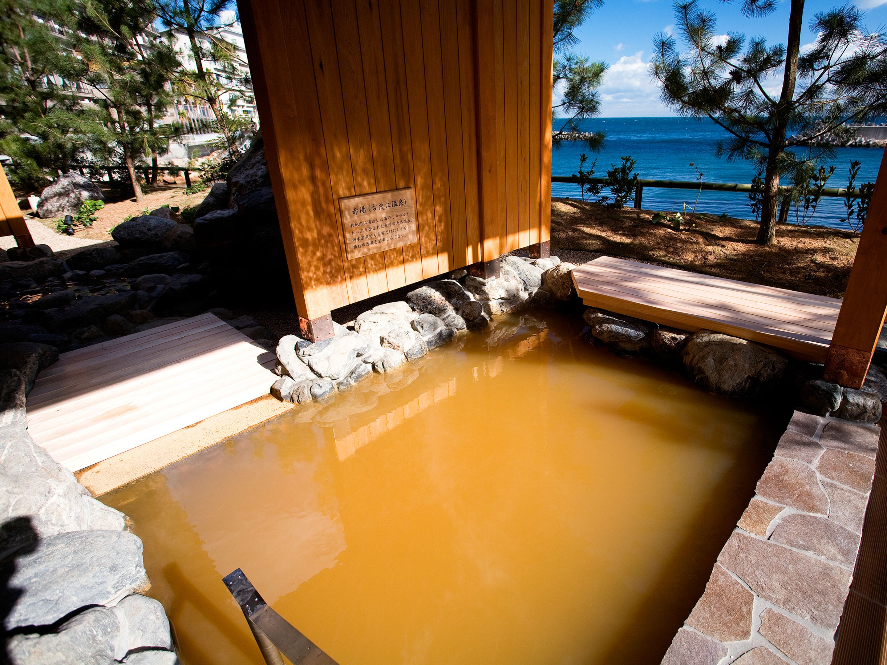 body treatments, thalassotherapy, facials, reflexology