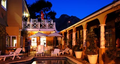 Ashanti Lodge Backpackers Gardens