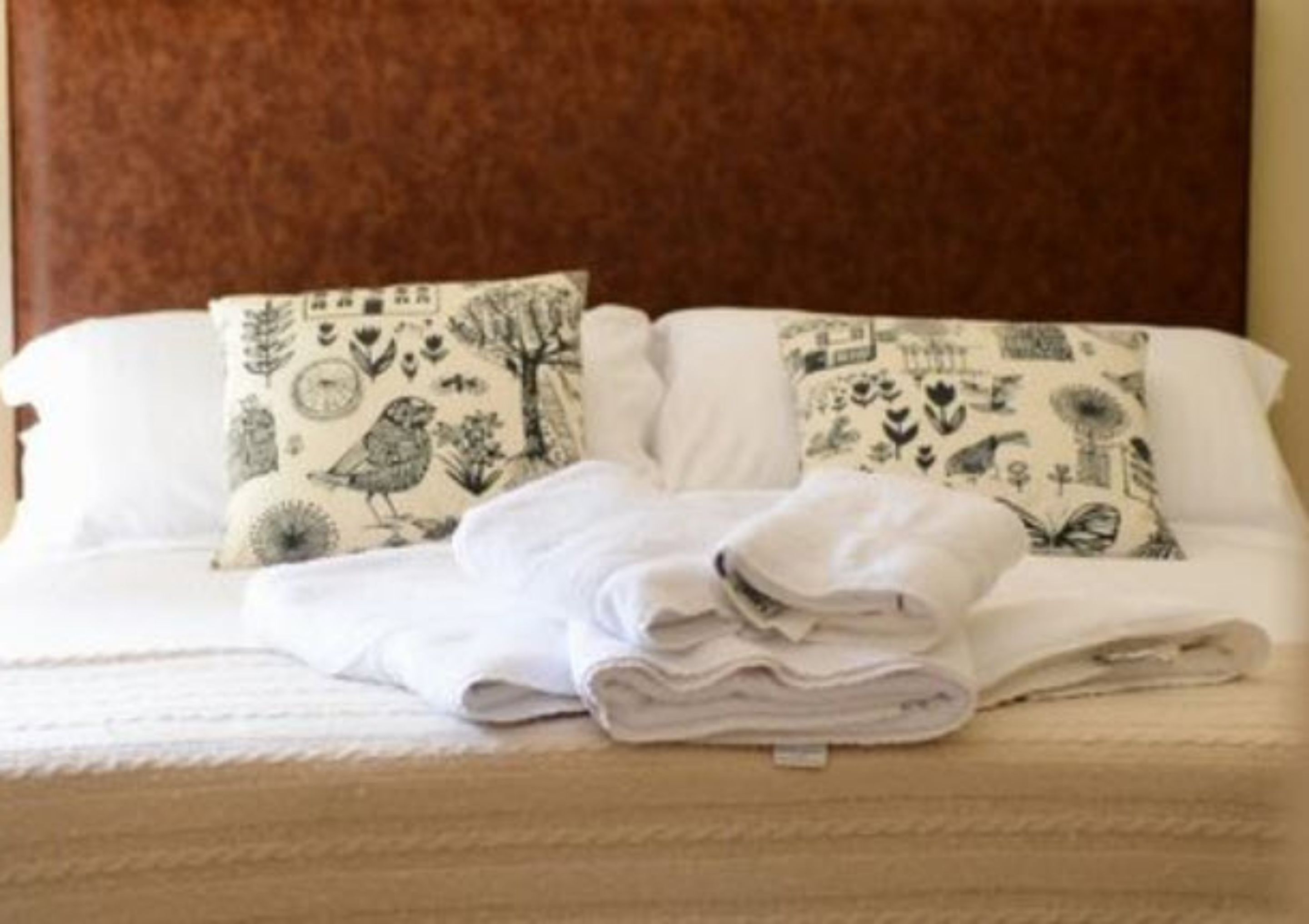 signature double room, 1 king bed, balcony (st teilo) - no pets allowed | in-room safe, individually decorated, individually furnished, desk