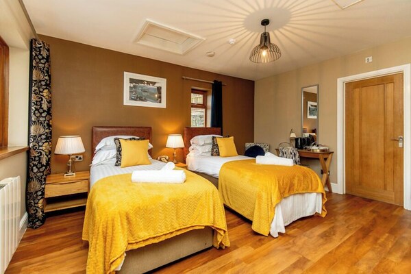 The Gower Hotel - Carmarthenshire