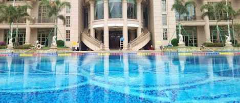 Piscina all'aperto