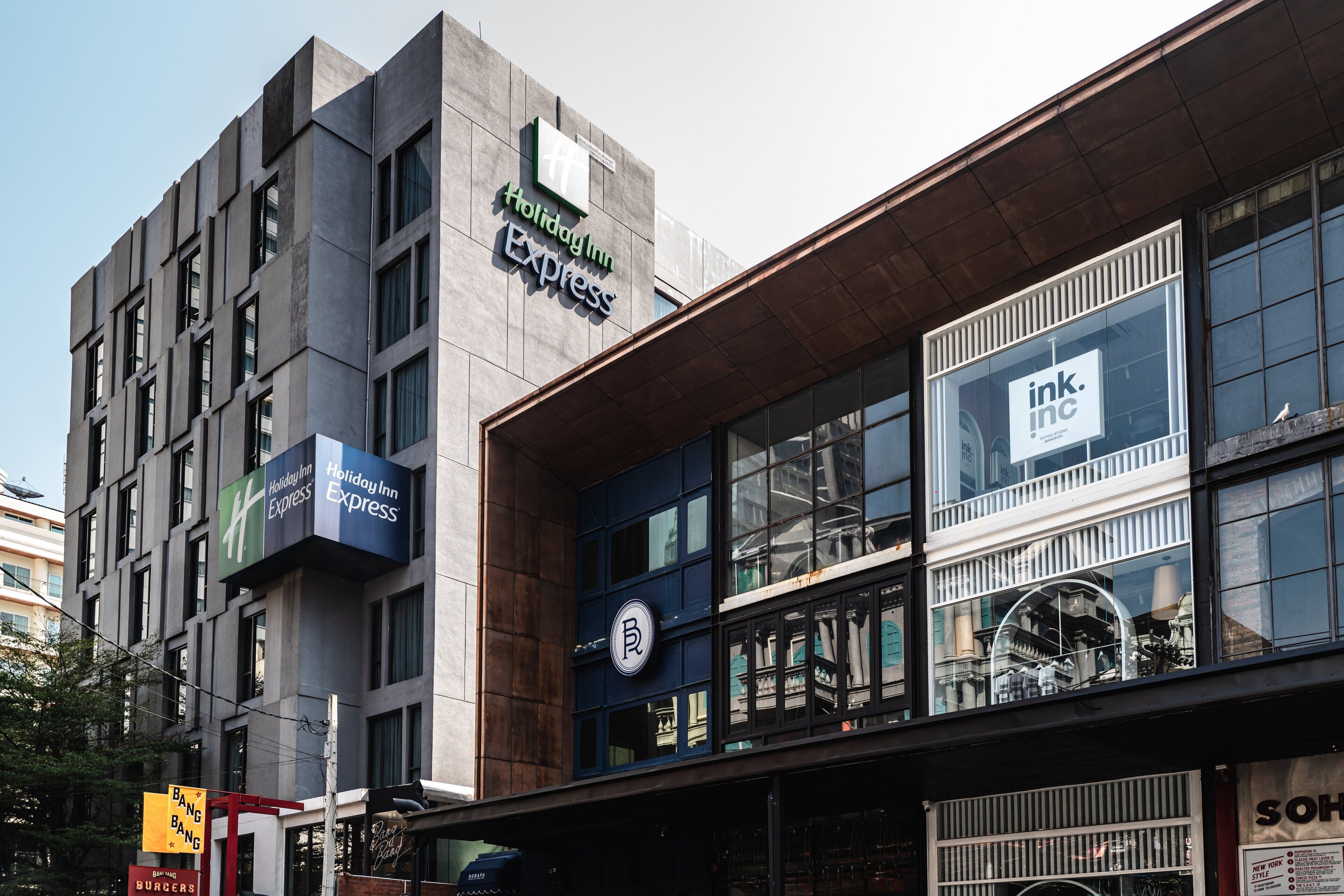 Photo - Holiday Inn Express Bangkok Sukhumvit 11 by IHG