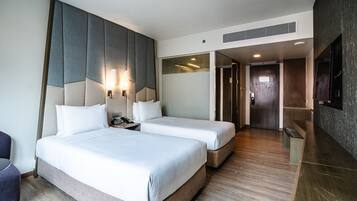 In-room safe, desk, laptop workspace, blackout drapes