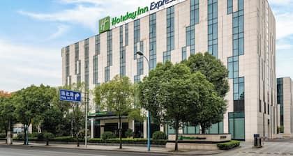 Holiday Inn Express Shanghai Gongkang by IHG