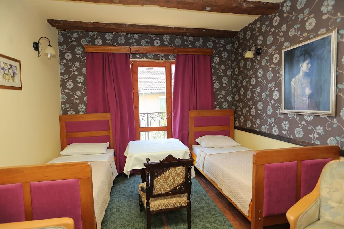 Wifi gratis y ropa de cama