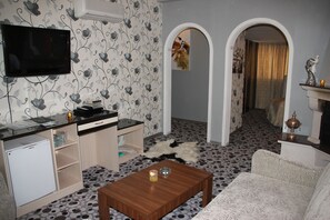 Suite | Wohnbereich | Flachbildfernseher