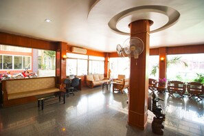 Lobby - Mr Mac' S Hotel (Pattaya)