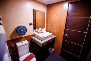 Bathroom - Mr Mac' S Hotel (Pattaya)
