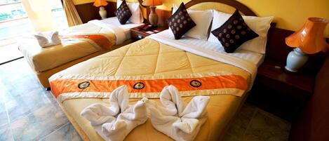 Standard Triple Room | Coffre-fort, accès au Wi-Fi (inclus)