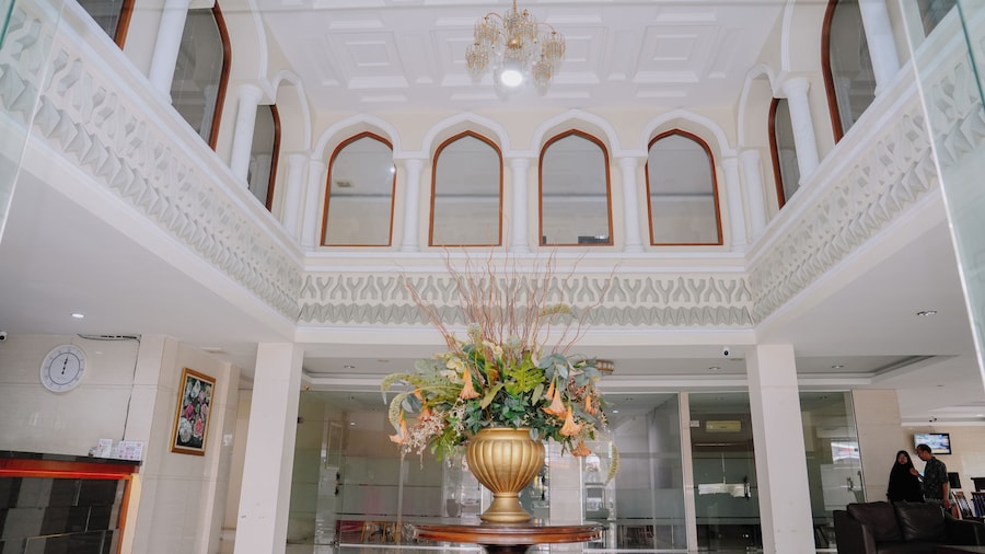 Sulthan Hotel Medan Powered By Archipelago
