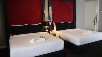 Family Room | In-room safe, laptop workspace, free WiFi