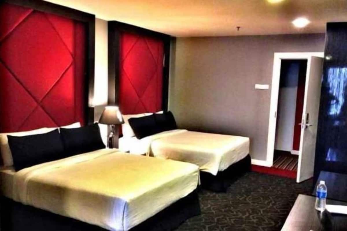 In-room safe, laptop workspace, free WiFi