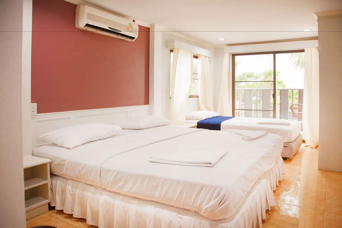 Bureau, chambres insonorisées, Wi-Fi gratuit, draps fournis