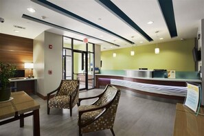 Lobby - Days Inn & Suites by Wyndham Houston North-Spring (Houston)