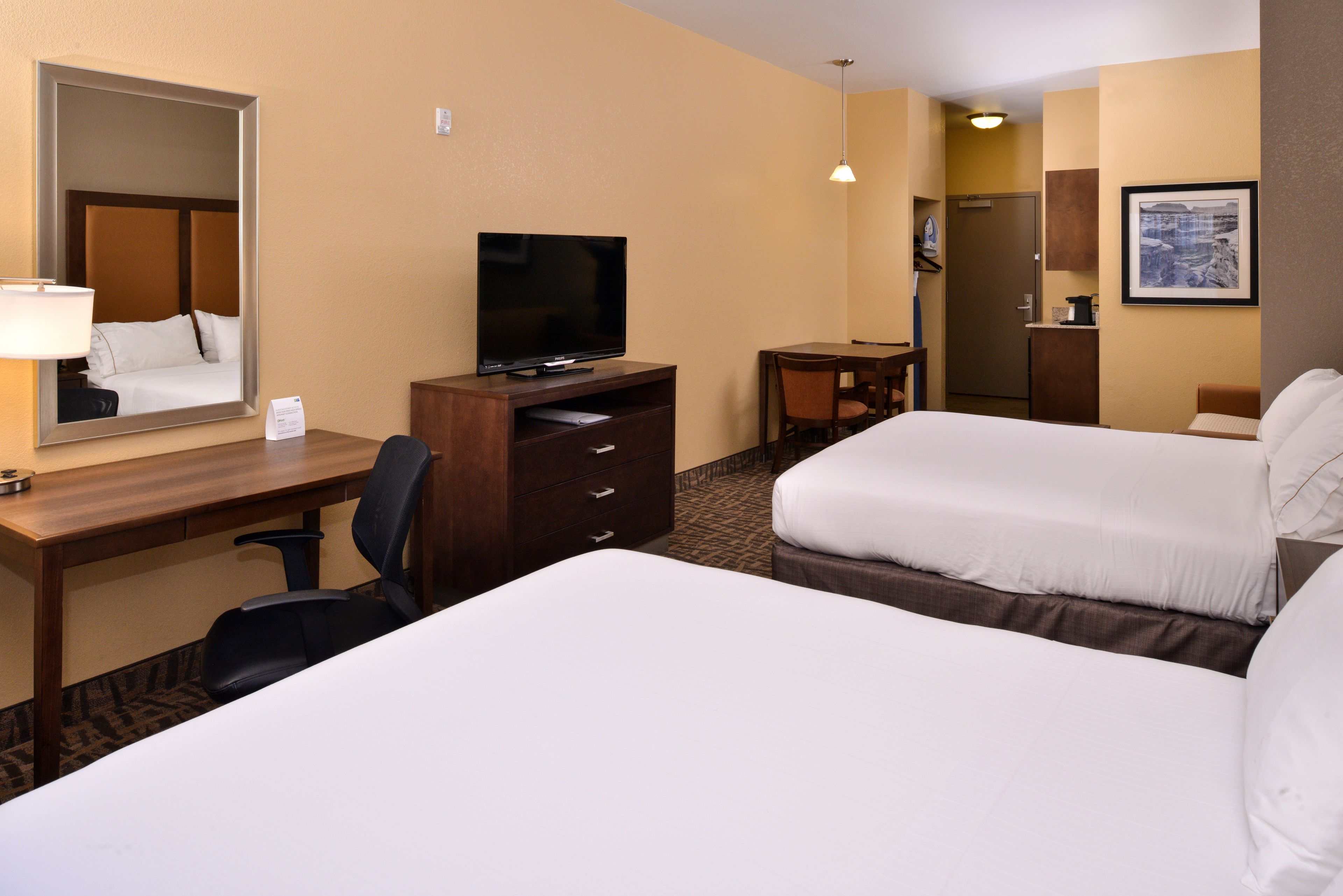Photo - Holiday Inn Express & Suites Page - Lake Powell Area by IHG