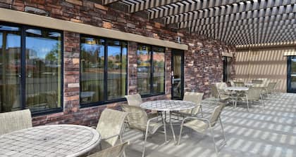 Holiday Inn Express & Suites Page - Lake Powell Area by IHG
