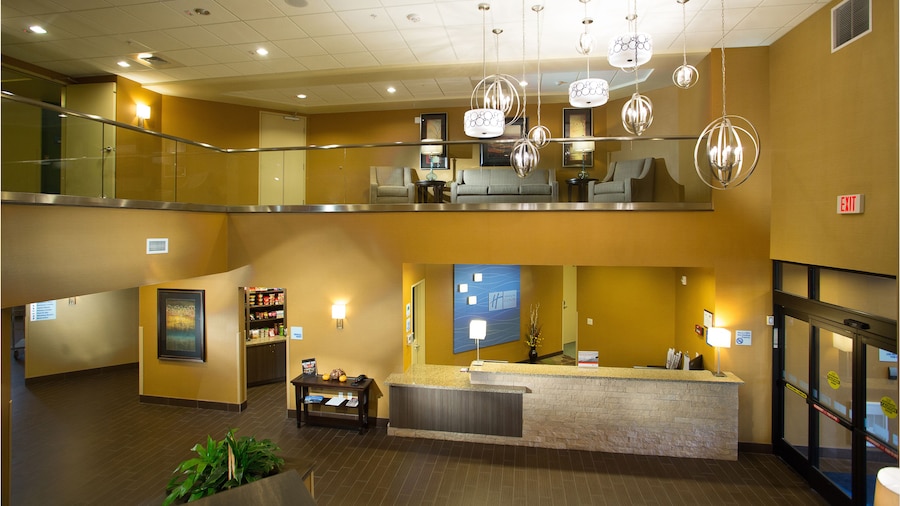 Holiday Inn Express & Suites Pocatello by IHG