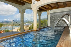 Sauna, tratamientos faciales, tratamientos ayurvédicos 