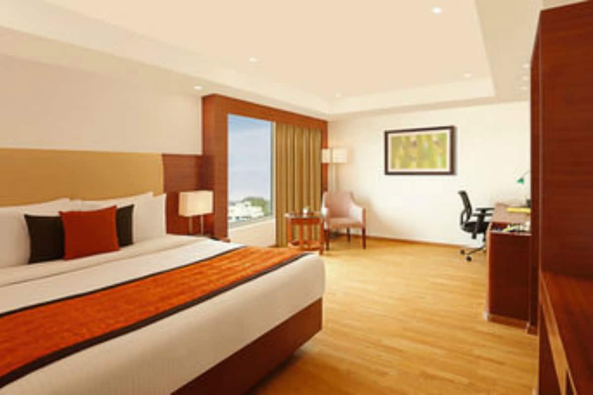 Executive Suite | 1 bedroom, Egyptian cotton sheets, premium bedding, Tempur-Pedic beds