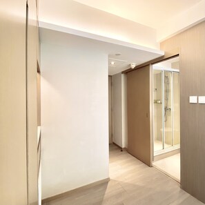 Premier Twin Room - Apartment Kapok (Hong Kong Island)