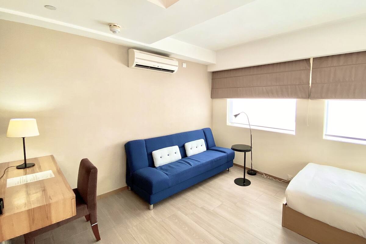 Premier Double Room - City View | Minibar, in-room safe, desk, WiFi (free)