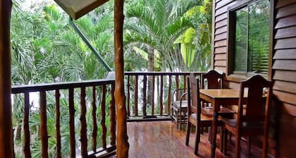 La Salangane Caalan Beach Villa