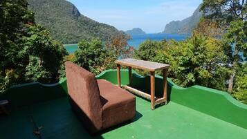Villa (Hilltop Villa) | Terraza o patio