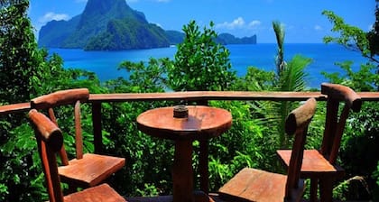 Makulay Lodge and Villas