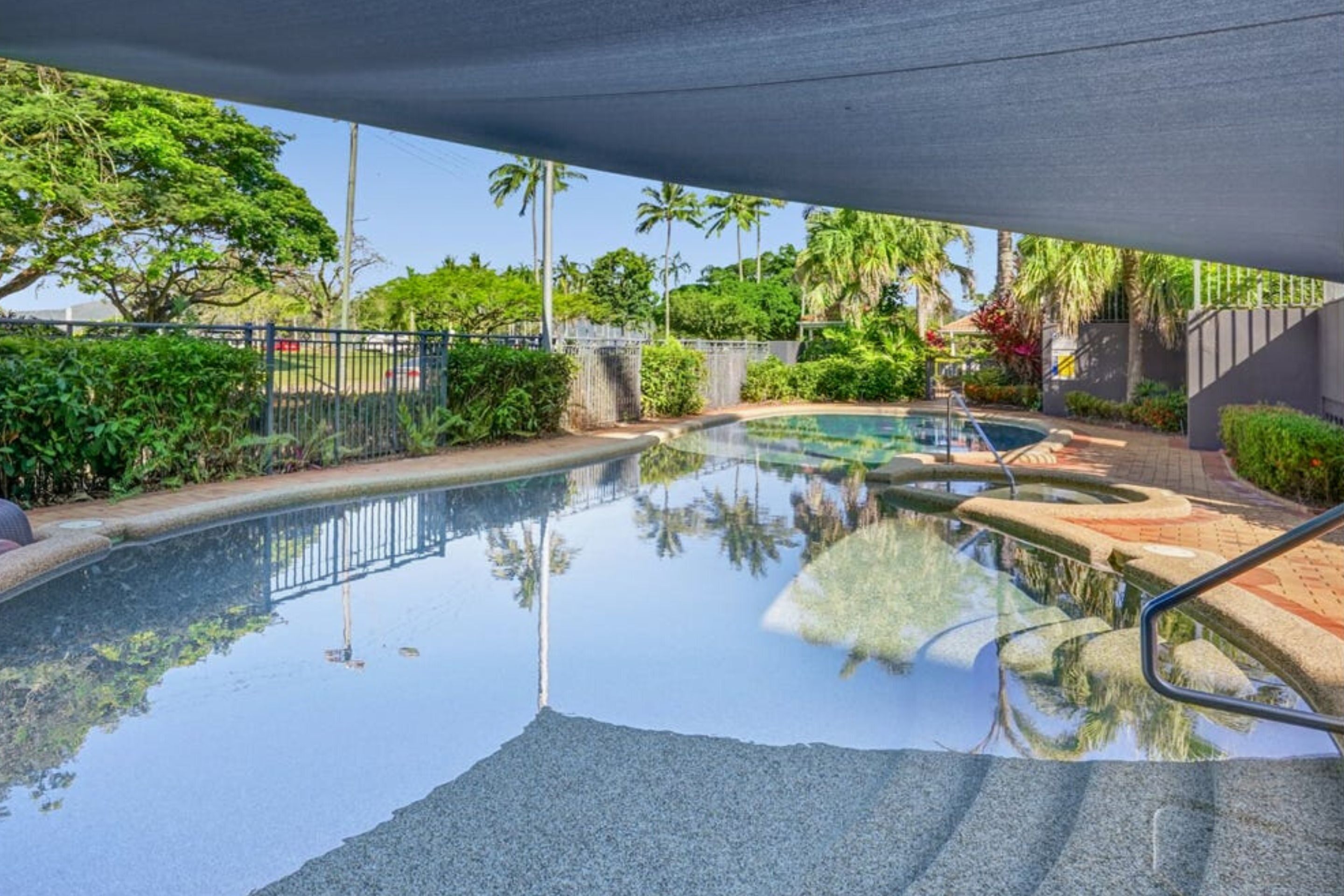 Foto - North Cove Waterfront Suites