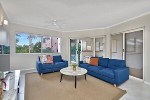 Family Apartment, 3 Bedrooms, 2 Bathrooms | Living area | LED TV