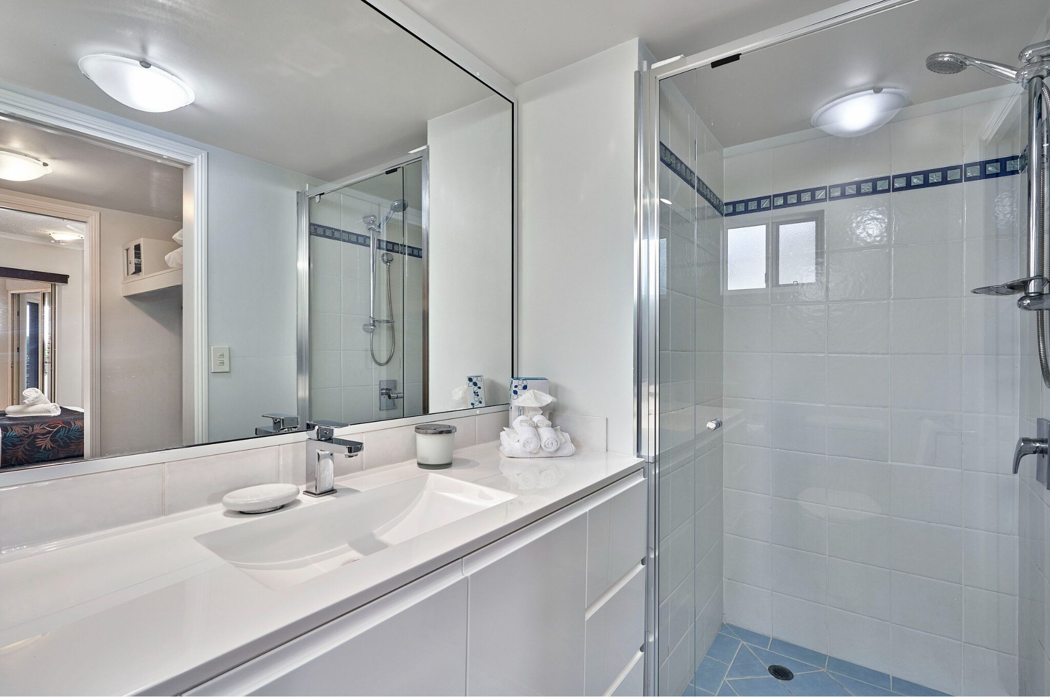 Foto - North Cove Waterfront Suites