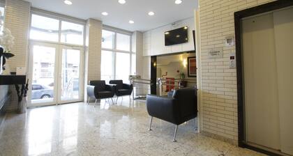Hotel Confiance Prime Batel