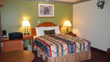 Queen Room | 1 bedroom, Select Comfort beds, desk, blackout drapes