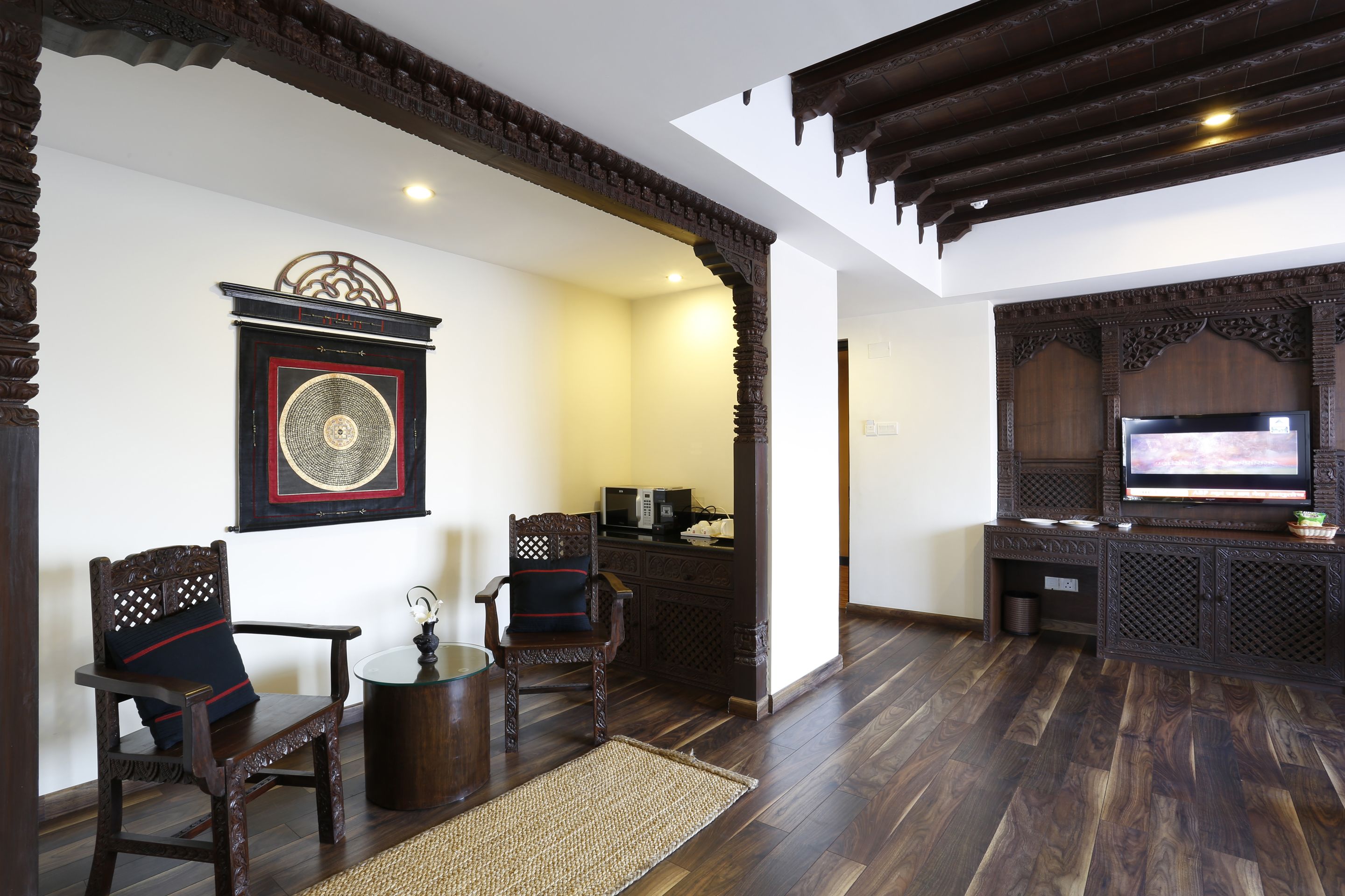 traditional suite | premium bedding, in-room safe, individually decorated