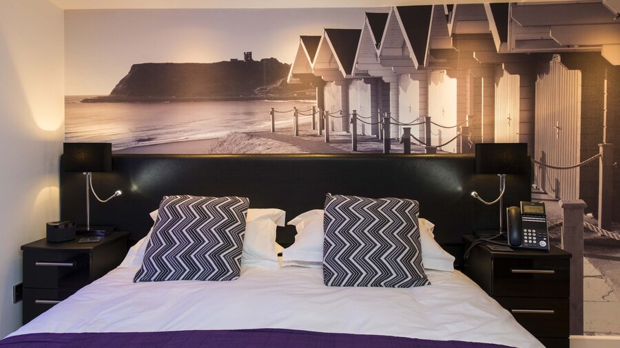 Mayfield Hotel