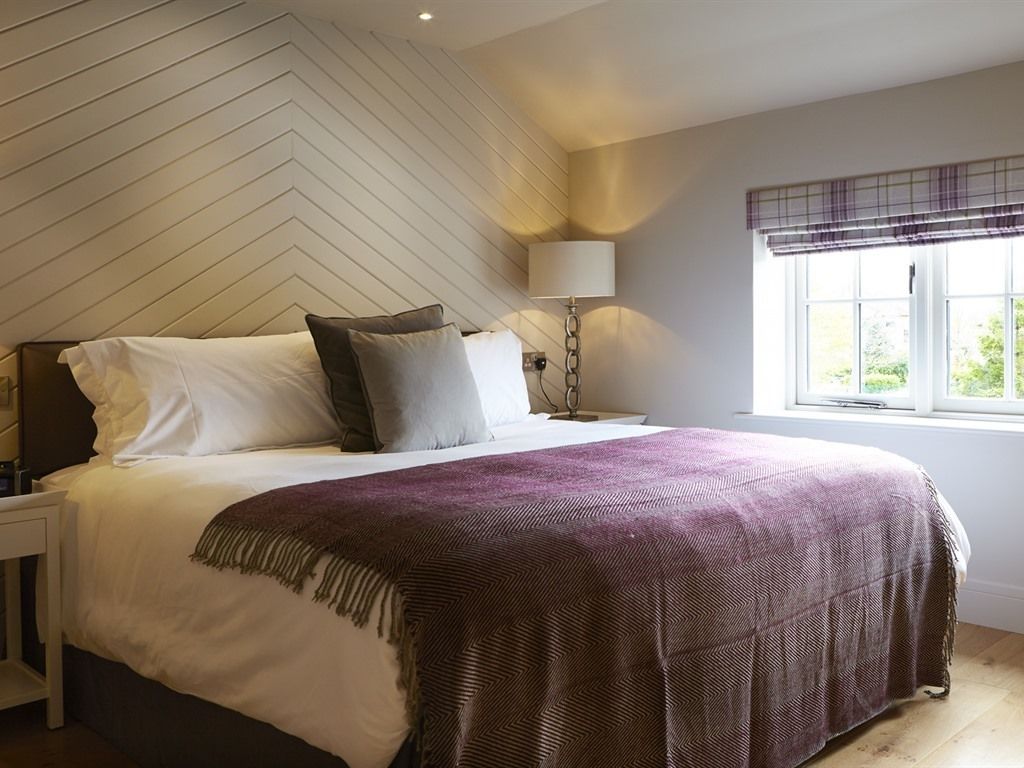 Superior Double or Twin Room, Ensuite (with Bath) | In-room safe, desk, iron/ironing board, free WiFi